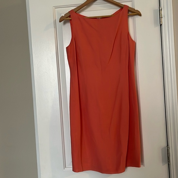 Linen dress - Picture 2 of 5